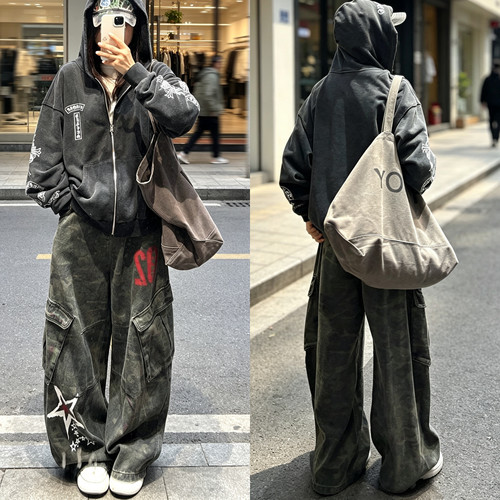 美式高街迷彩工装牛仔裤女秋季星星数字印花大口袋阔腿弯刀拖地裤