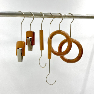 胡桃木色服装店专用夹子S钩挂勾子圈圈丝围巾配件儿童女装店道具