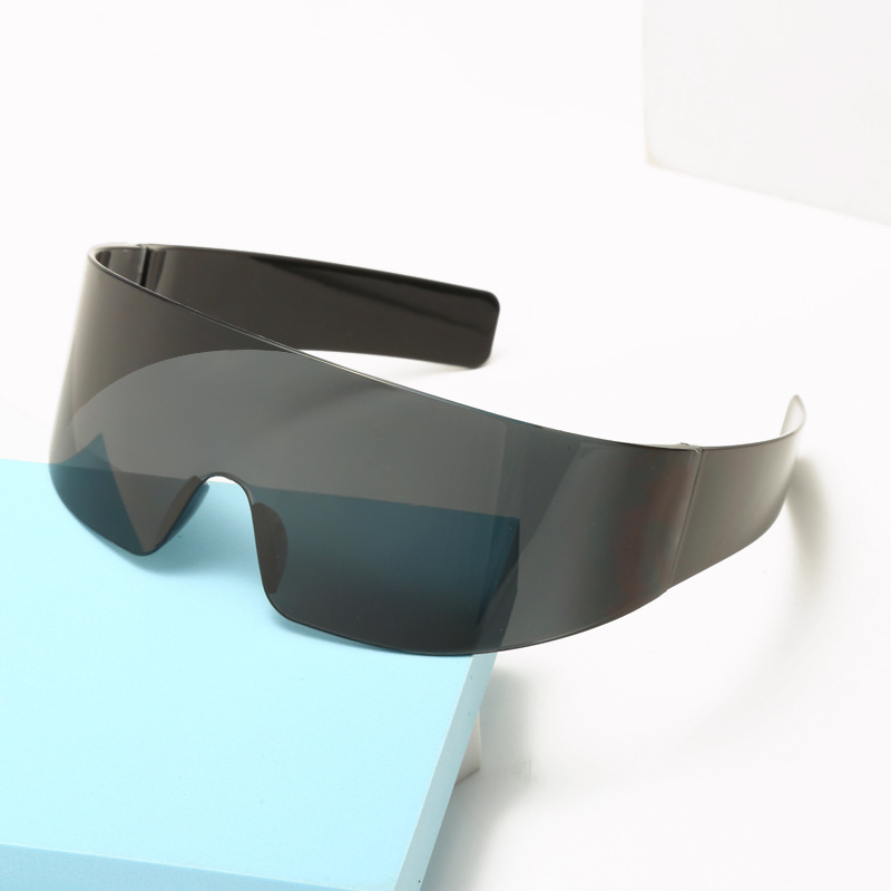 2511新款高清太阳眼镜未来朋克风运动眼镜修饰脸形墨镜防风防尘