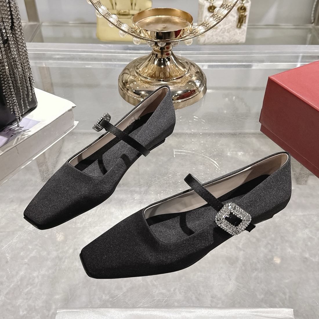 法式复古水钻方扣玛丽珍鞋女低跟