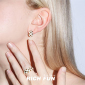 Wolf Earrings加拿大小众棋盘格耳环饰品镀金法式 Circus Nellie