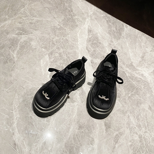 女ins深口女鞋 小香风 系带单鞋 女2024秋新款 金丝绒厚底增高牛津鞋