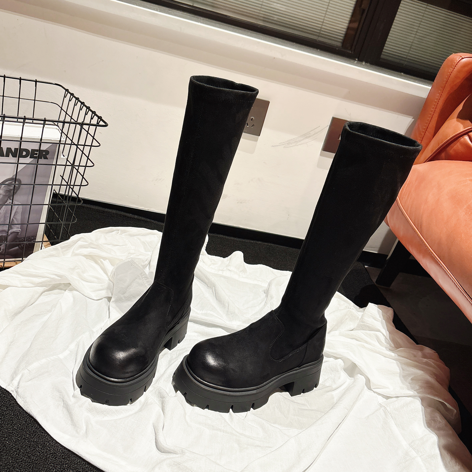 超显瘦羊猄绒粗高跟高筒瘦瘦靴女