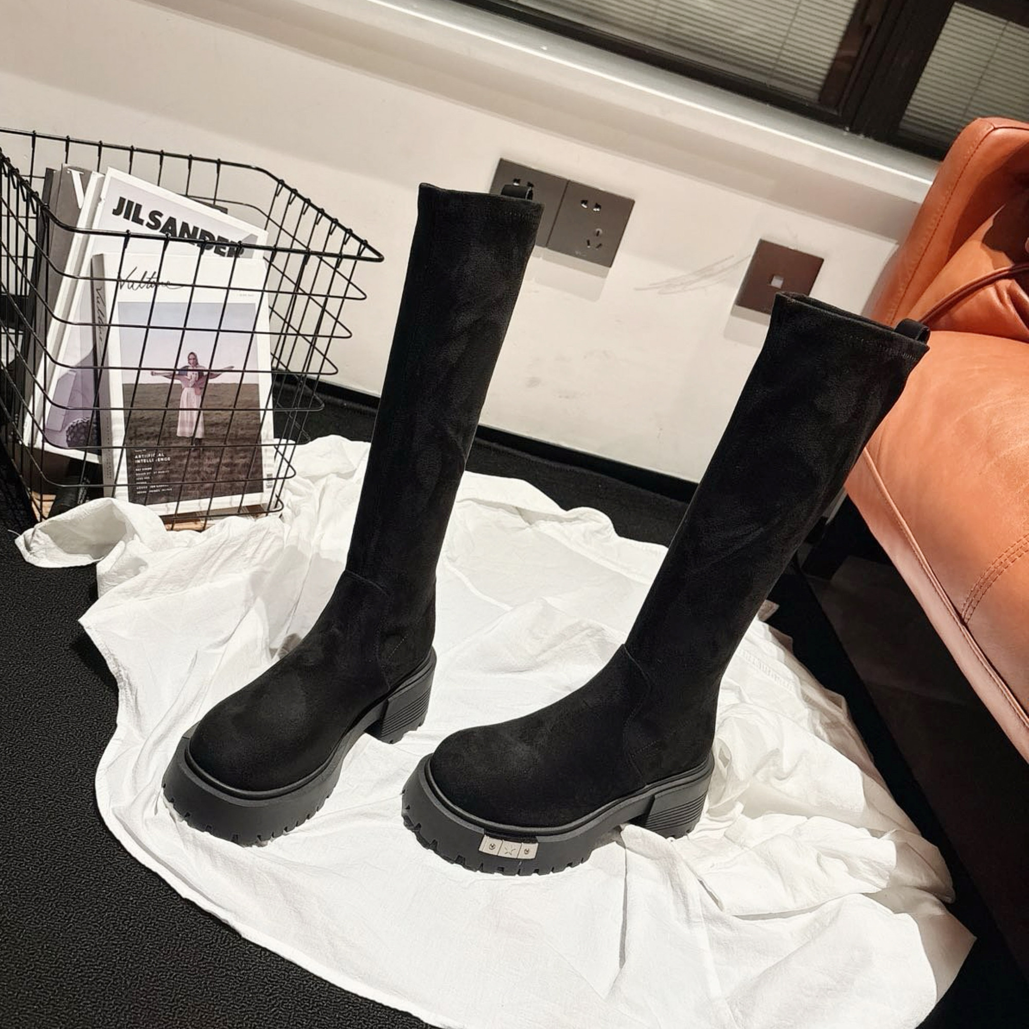 山茶花~微弹绒面粗高跟长筒靴女