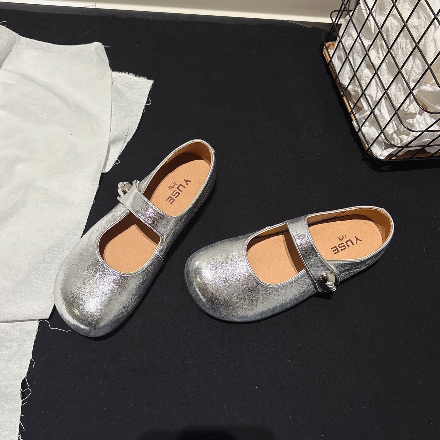 超软~小金块魔术贴平底玛丽珍鞋女配袜子平跟单鞋浅口圆头女鞋ins,女鞋,玛丽珍鞋,淘宝优惠券,粉丝福利购,淘宝优惠卷