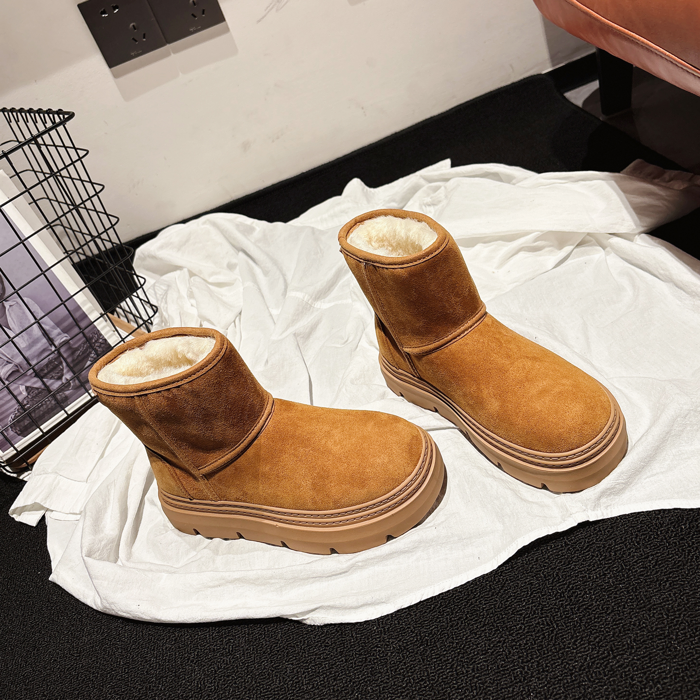 4.5CM增高~厚底真皮羊毛雪地靴女