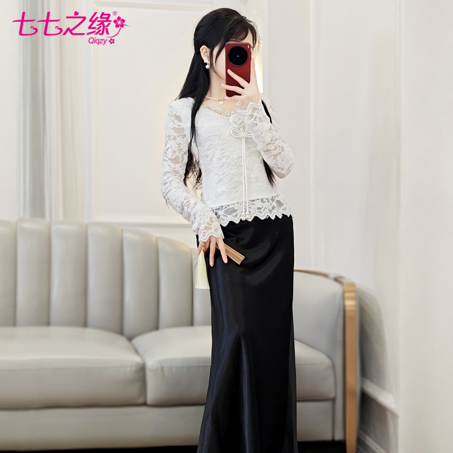 秋冬法式浪漫V领蕾丝长袖鱼尾裙