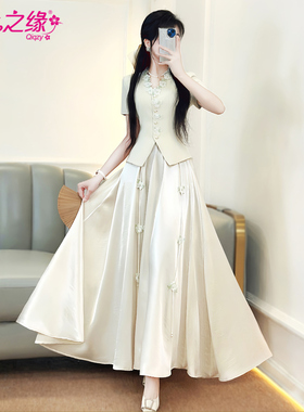 七七之缘夏装新款修身显瘦白色收腰不规则摆上衣醋酸长裙套装