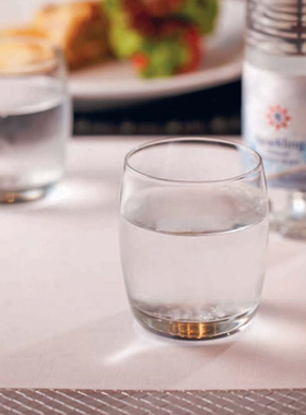 进口泰国ocean普通无铅玻璃杯 商用欧式圆形饮料杯直身杯威士忌杯