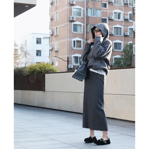 TANG TOWN自制 时髦百搭 经典好穿OL通勤显瘦 精纺羊毛竖条纹半裙