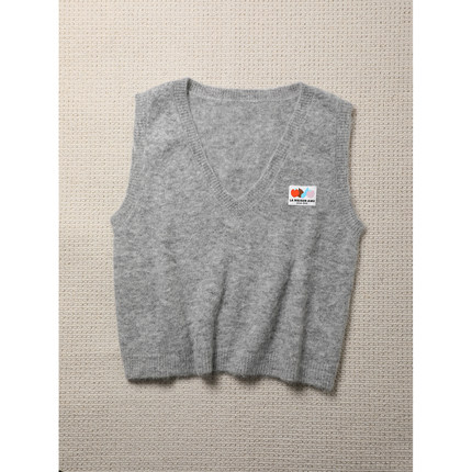 TANG TOWN 朦胧氛围美 羊驼毛/羊毛蓬松轻盈亲肤绒感针织背心马甲