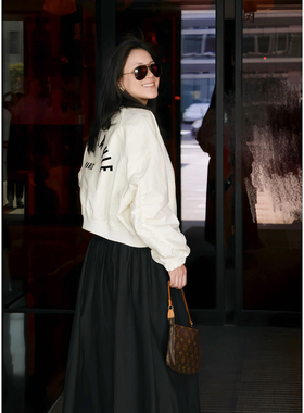 TANG TOWN 自制 时髦精B入 抽褶花苞袖/植绒字母宽松棒球夹克外套