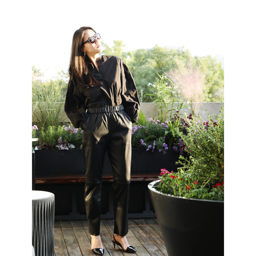 TANG TOWN自制一秒修腿人均穿出直细竹竿腿~高端弹力羊皮小脚皮裤