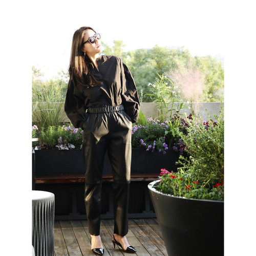 TANG TOWN自制一秒修腿人均穿出直细竹竿腿~高端弹力羊皮小脚皮裤