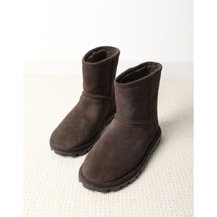 暖暖雪地靴 保暖加绒加厚羊皮毛一体短筒毛毛鞋 TANG TOWN