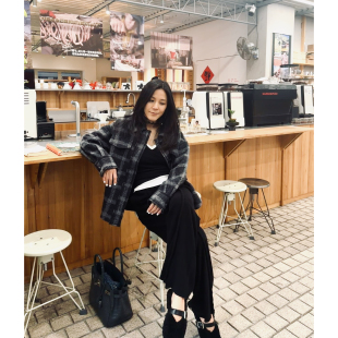 TOWN自制 棉混纺毛巾肌理挺缝线直筒卫裤 新季 艾草 空气神裤 TANG