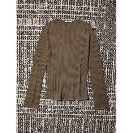 TANG TOWN自制 时髦早秋 全羊毛轻薄坑条编织镂空V领喇叭袖针织衫