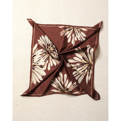 TANG TOWN日常通勤/百搭洋气凹造型神器手工卷边真丝印花丝巾围巾