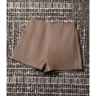 美拉德巧克力色羊皮松紧腰气质百搭短裤 2.15早春新款 TOWN TANG