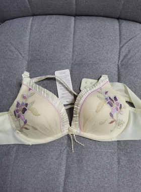 75A80A85A日韩欧美内衣文胸有无钢圈聚拢蕾丝多扣有无插垫33