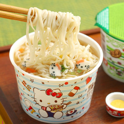 hellokitty公仔面儿童杯面Doll公仔点心面迷你杯即食早餐宵夜小吃