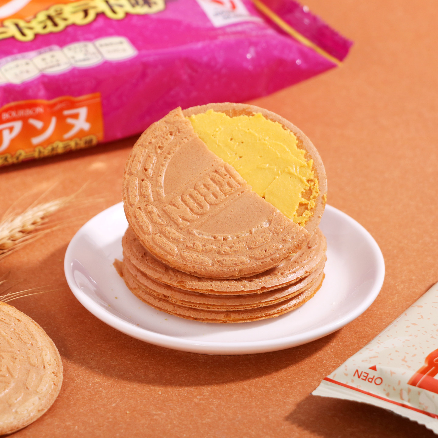 日本进口BOURBON布尔本红薯味夹心威化饼干零食休闲小吃网红饼干