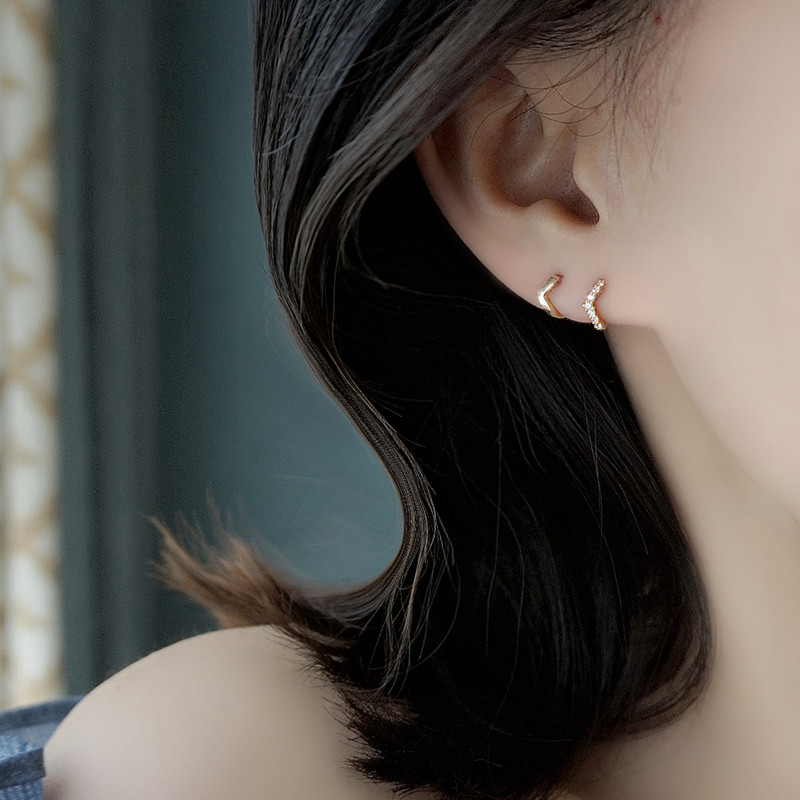 s925银耳骨钉女耳圈小耳钉耳骨环2026年新款潮耳环南韩国耳环耳饰,饰品/流行首饰/时尚饰品新,耳环,淘宝优惠券,粉丝福利购,淘宝优惠卷