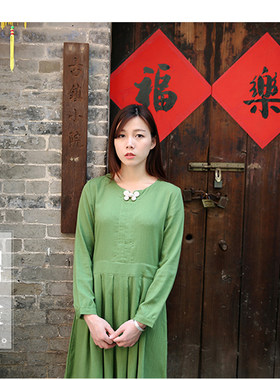 文艺复古中长款长袖修身女装