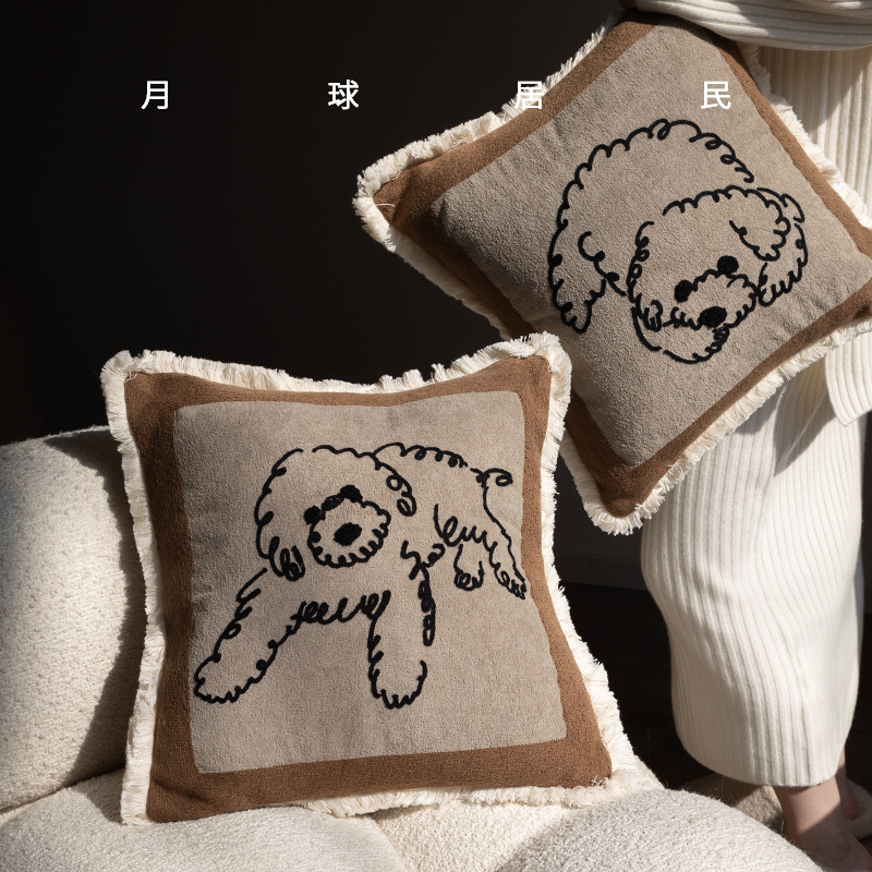 【月球居民】棉花糖小狗 原创毛茸茸狗子刺绣流苏抱枕靠枕垫沙发