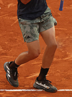 Adidas网球服阿迪达斯蒂姆法网短裤迷彩设计内置打底裤HT7225