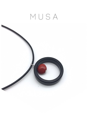 檀木项链安红豆吊坠锁骨链musa独立设计手工项链情侣相思豆毛衣链