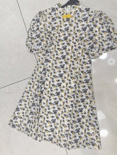 子 裤 T恤上新 上衣 香Y连衣裙