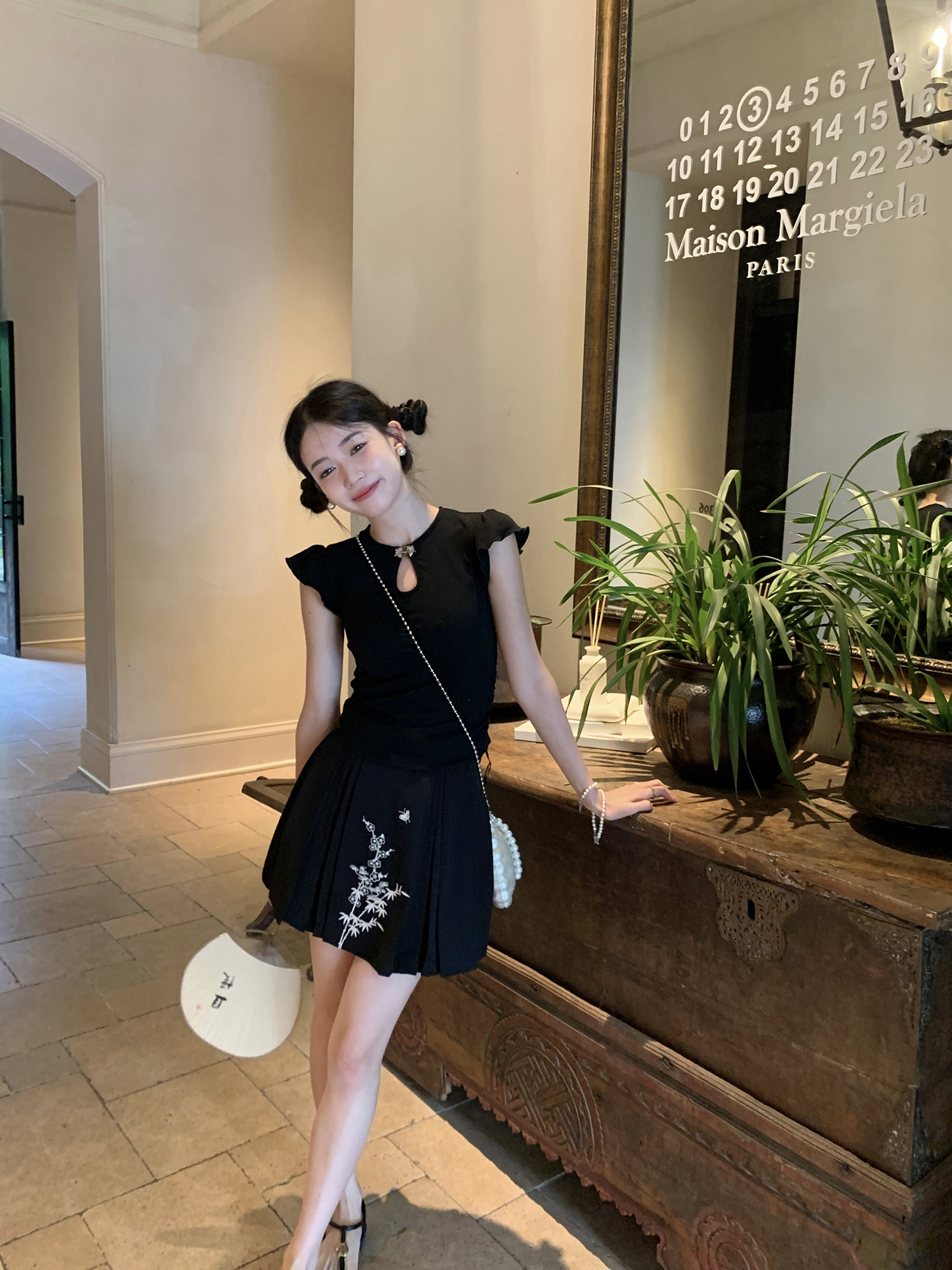 Thecoco 改良刺绣马面半裙女夏季新款垂坠百搭高腰显瘦长短款裙子