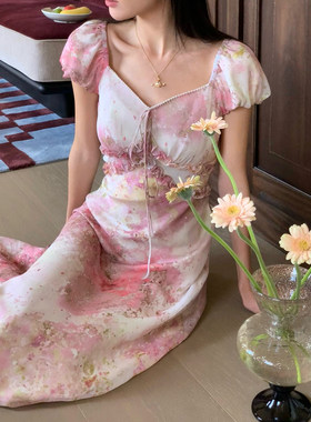 Thecoco 粉色流沙 下摆斜裁连衣裙女夏季木耳花边显瘦垂顺长裙子