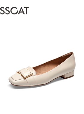 KISS CAT/接吻猫春秋羊皮方头金属扣浅口低跟单鞋女KA54118-10