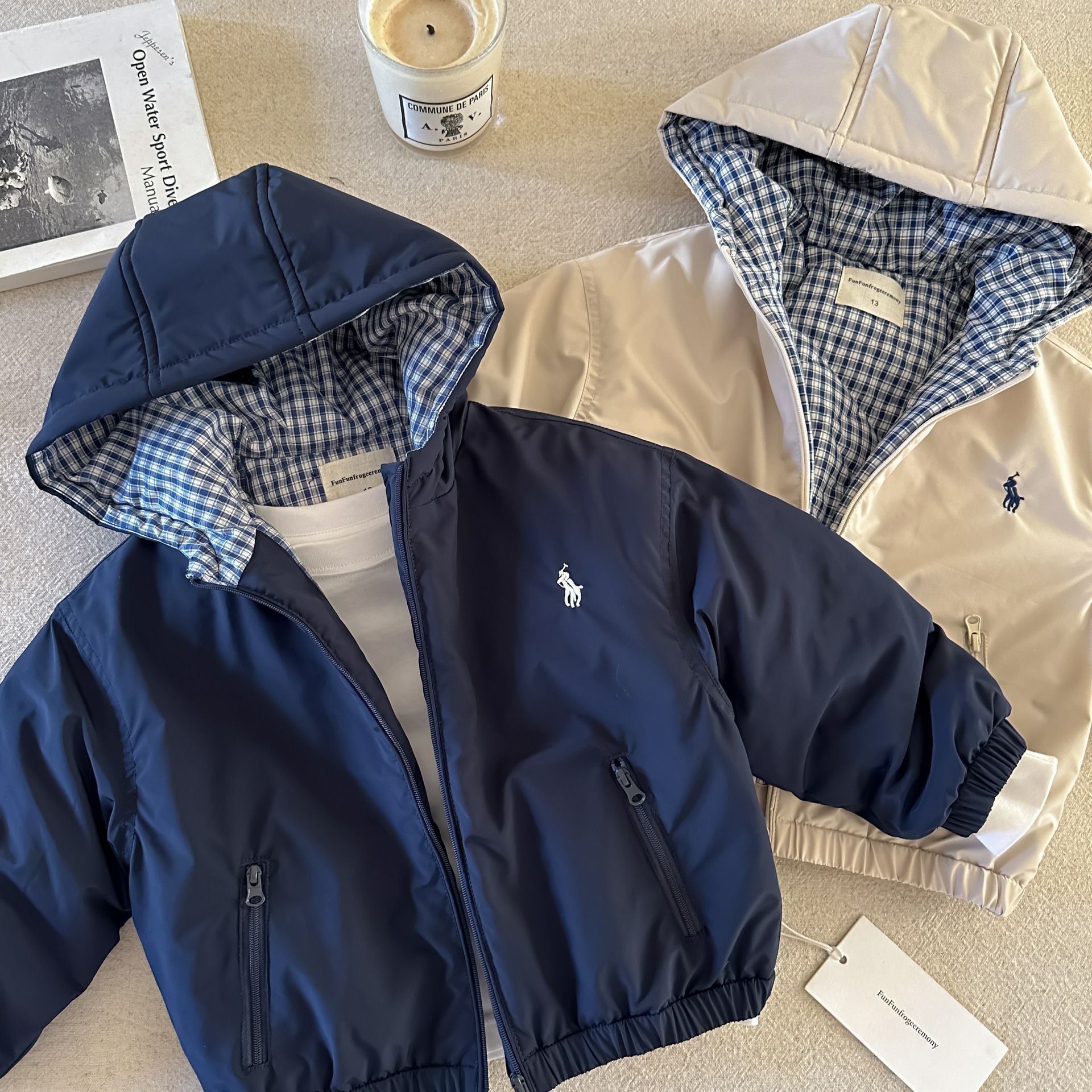 儿童连帽外套男夹棉冬季新款小童装纯色冲锋衣保暖宝宝棉服女洋气