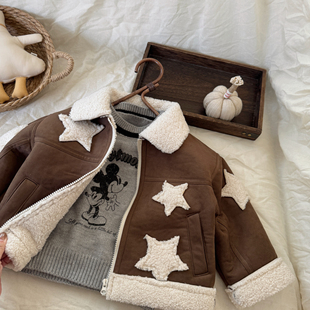 儿童羊羔绒外套男女童加厚上衣2025冬季新款宝宝星星加绒皮衣保暖