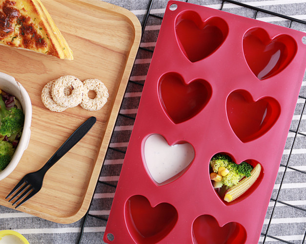 C139 出口德国 加厚安全硅胶材质 八格爱心 巧克力 蛋糕模具