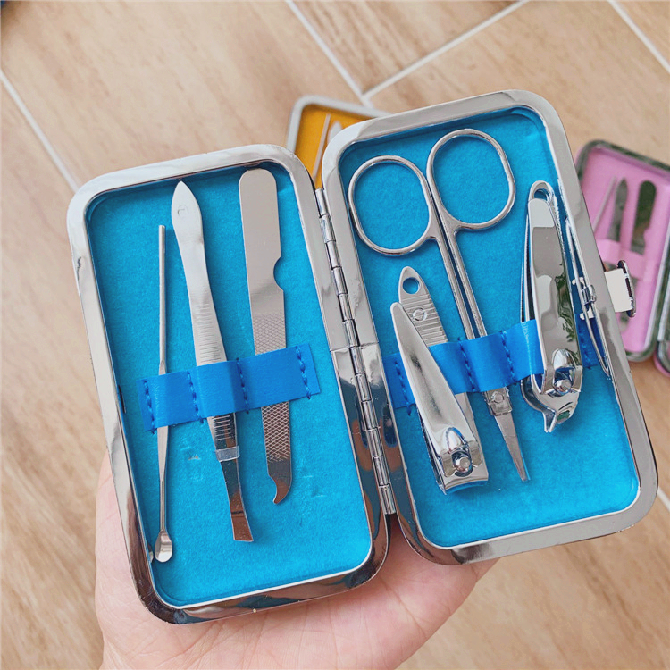 P49 超值小物 家居要入 卡通图案 便携盒装 美甲工具六件套