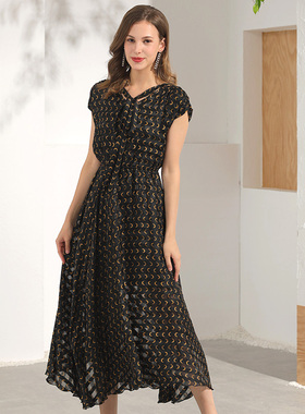 丁摩 V领系带收腰不规则长裙简约气质大摆裙Q121104