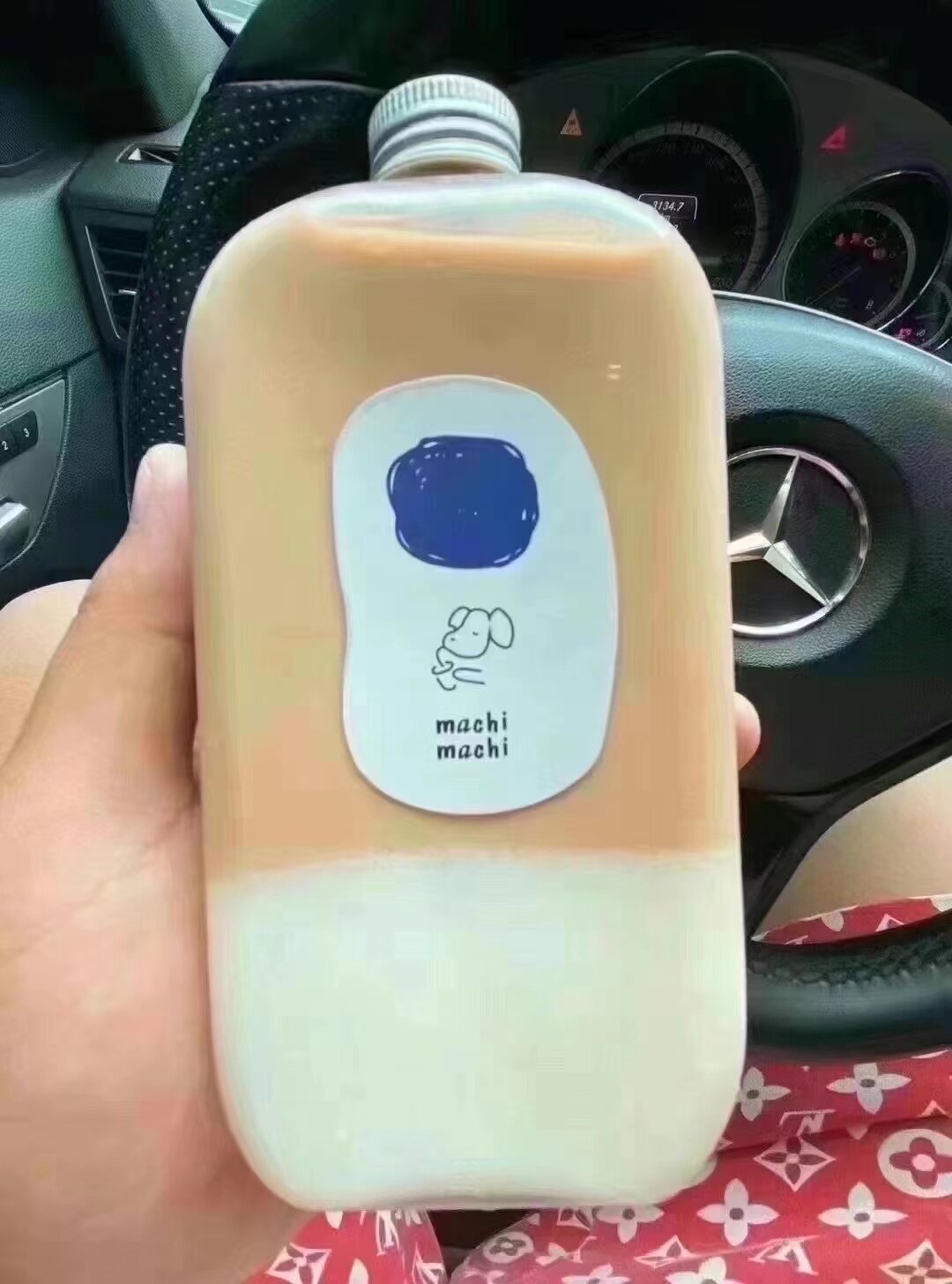 麻吉奶酪奶茶2瓶装的台式奶茶