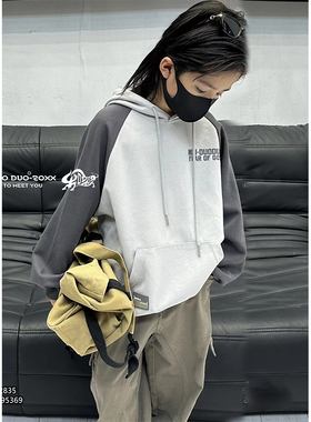 牛哆哆童装秋新款韩版男童女童拼色连帽卫衣中大童帽衫62835