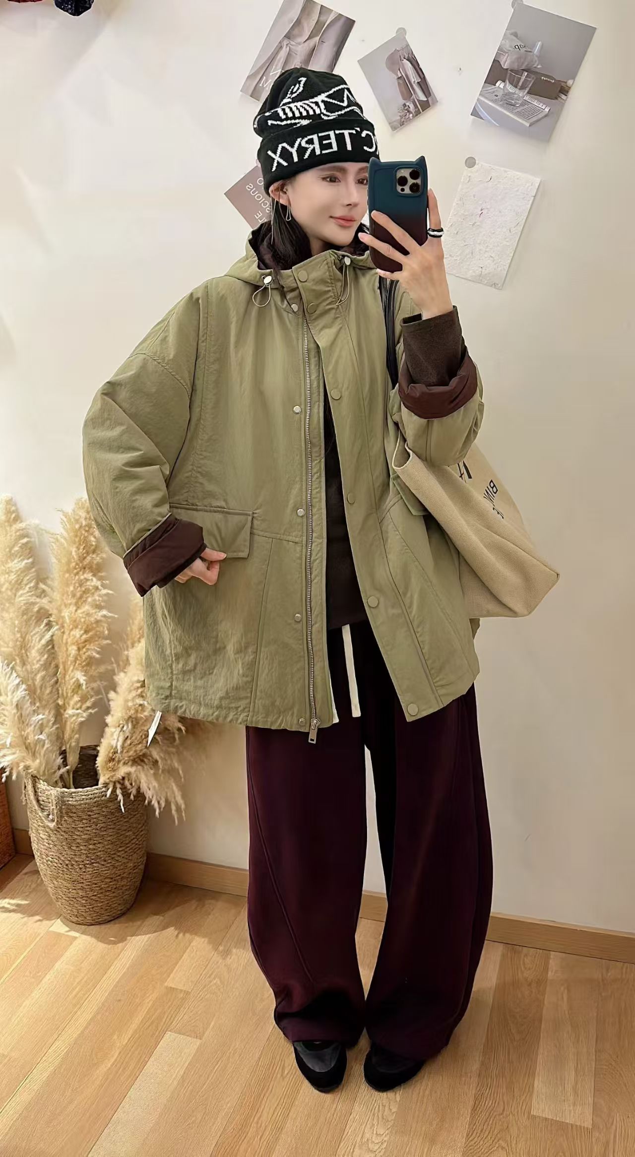 TY57755夹棉带帽风衣胸围148衣长82