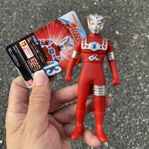 万代奥特曼软胶人偶阿斯特拉