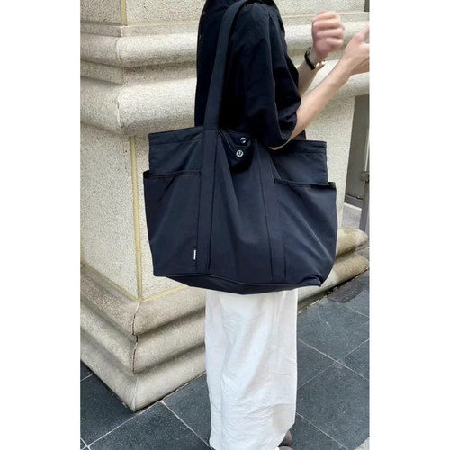 Lululemon代 Daily Multi-Pocket Tote Bag 20L 多口袋通勤托特包