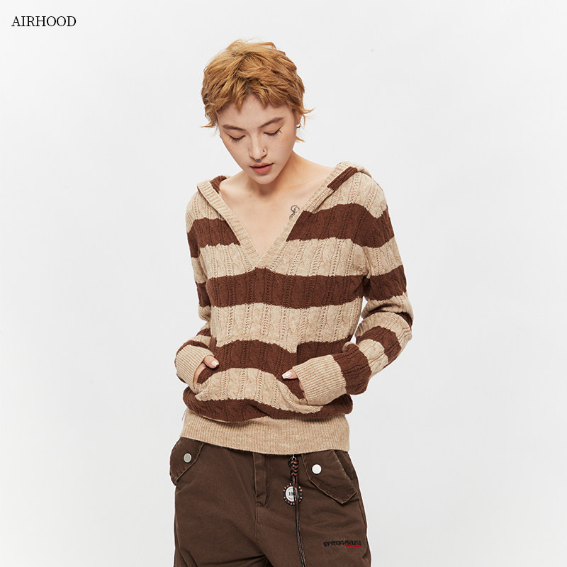 AIRHOOD美式秋季麻花条纹连帽V领针织衫辣妹女秋冬季修身内搭毛衣