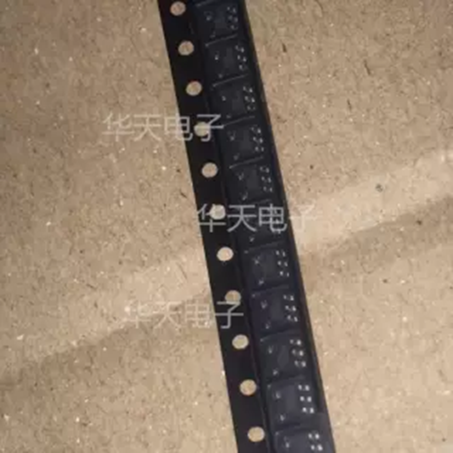 AT1308X-GRE  AT1308X  丝印308 贴片SOT23-5全新原装