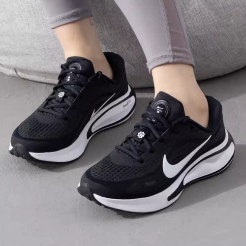 正品耐克女鞋NIKE JOURNEY RUN轻便透气减震运动休闲跑步鞋FJ7765