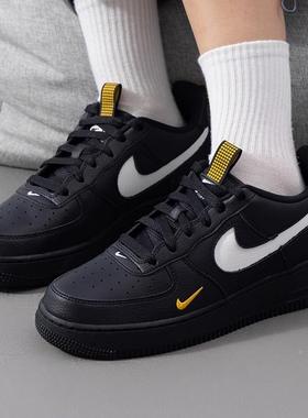 正品耐克板鞋NIKE AIR FORCE 1 LV8男女款青少年运动休闲鞋HF0095