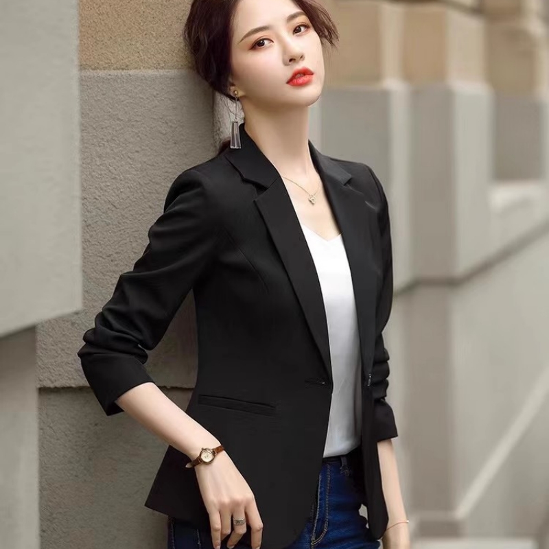 黑色女款小西装短款外套2025新款修身高级感职业装气质韩系小西服